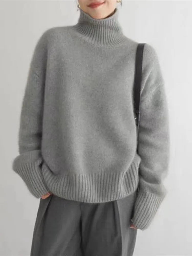 Caroline | Cashmere Turtleneck with Timeless Softness