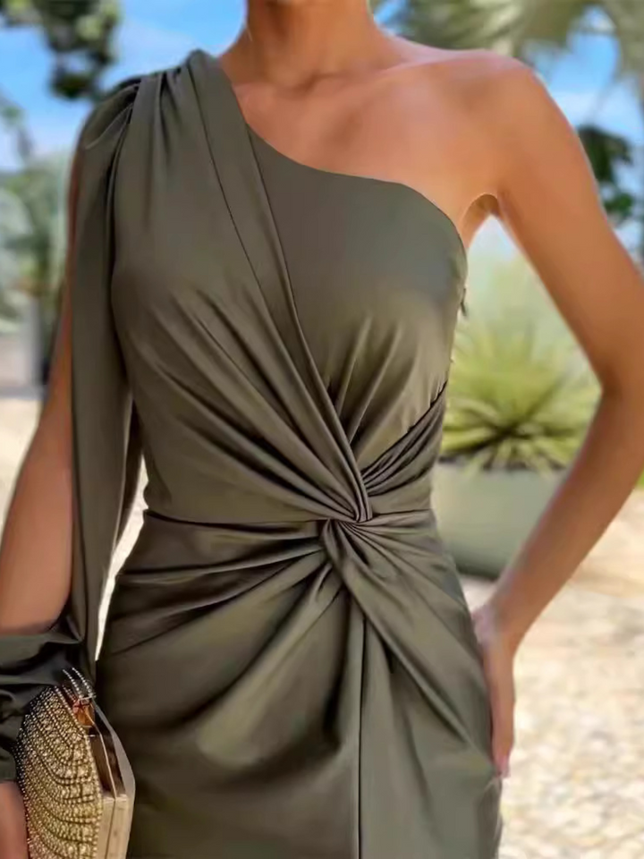 Elara™ –  One-Shoulder Jurk